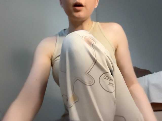 Larast live cam on BongaCams