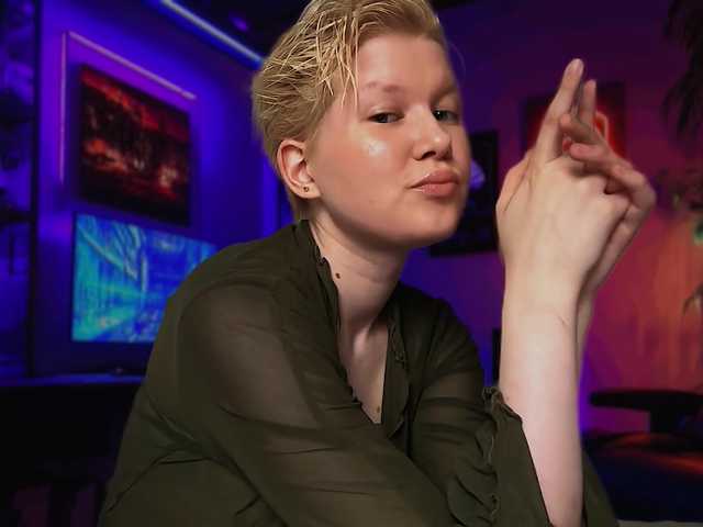 Larast live cam on BongaCams