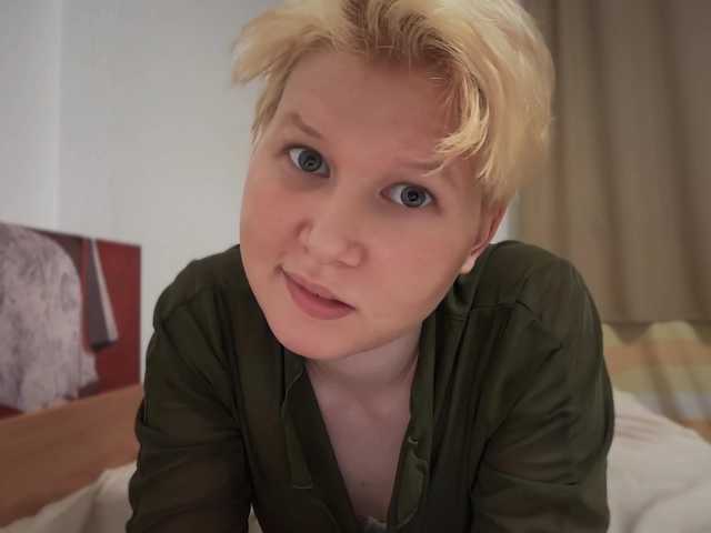 Larast live cam on BongaCams