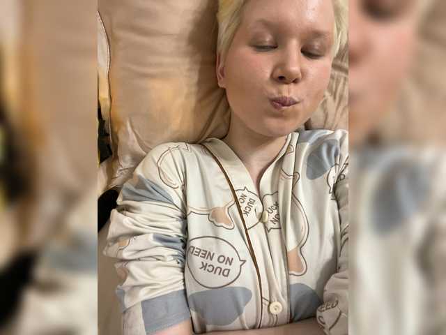 Larast live cam on BongaCams