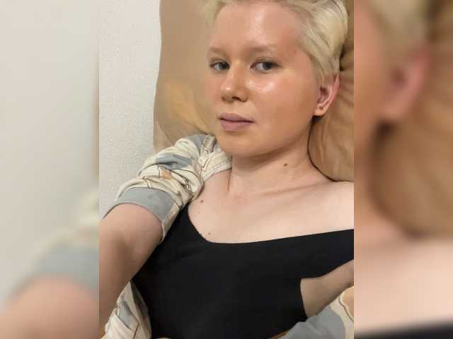 Larast live cam on BongaCams