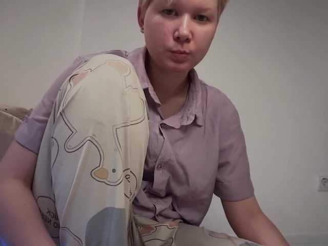 Larast live cam on BongaCams