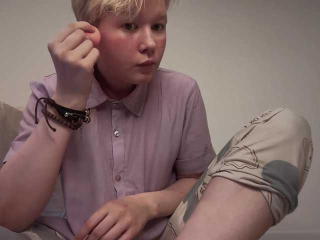 Larast live cam on BongaCams