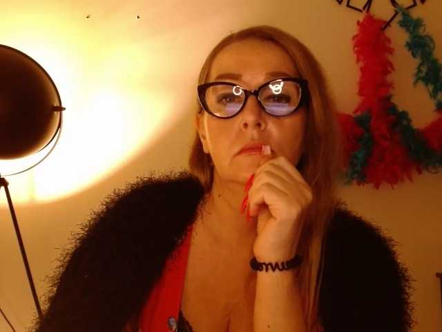 perfectLEA live cam on BongaCams