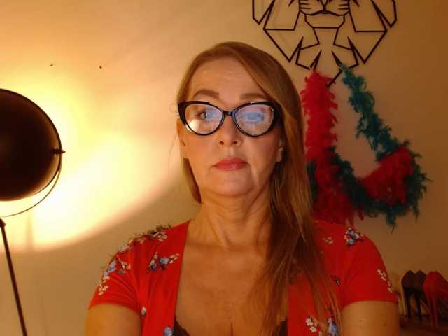 perfectLEA live cam on BongaCams