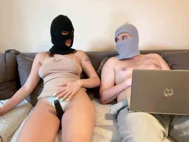 Kitysfeet Sex Cam Show