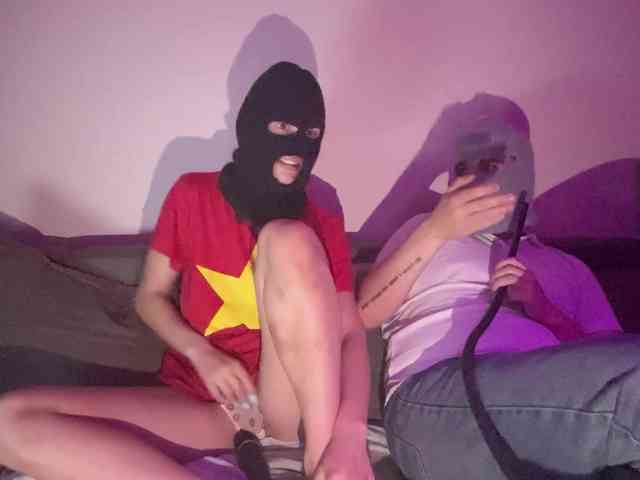 Kitysfeet Sex Cam Show