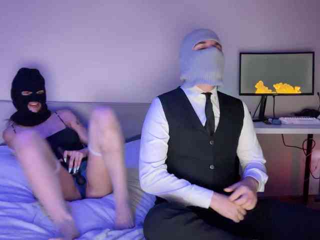 KityANDFreddy webcam