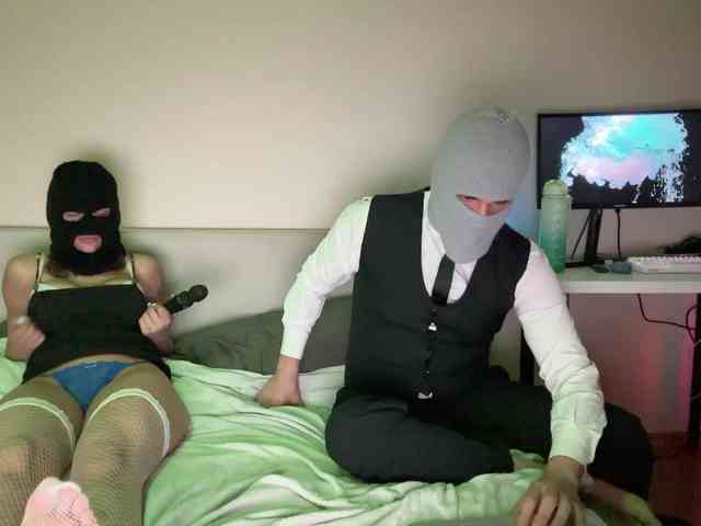 KityANDFreddy webcam