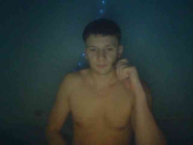 MAKS-U