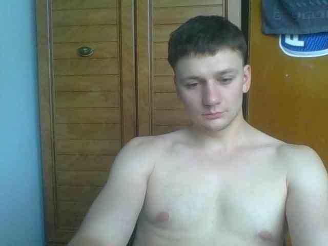 MAKS-U