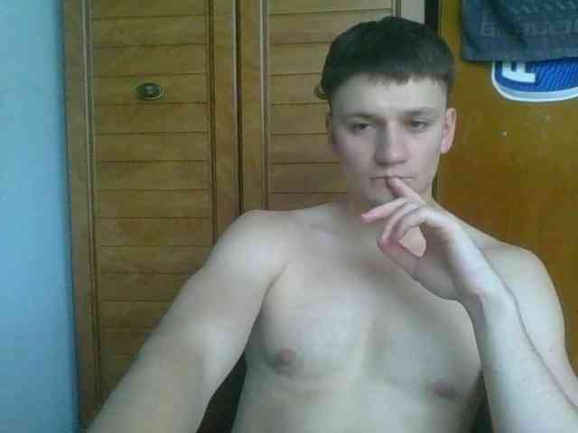 MAKS-U