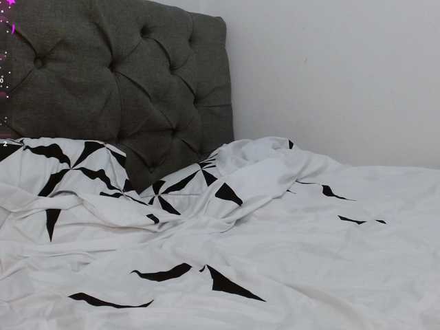 Julirosee live webcam show