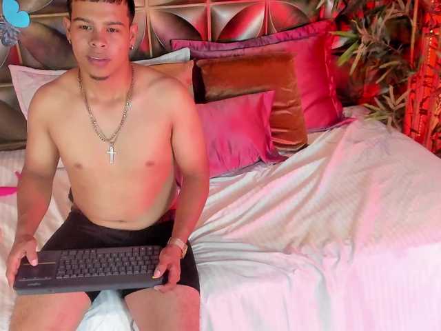 TinaandJhon live webcam show