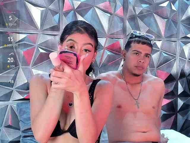 TinaandJhon webcam