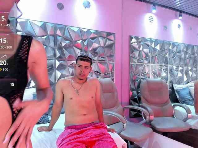 TinaandJhon webcam