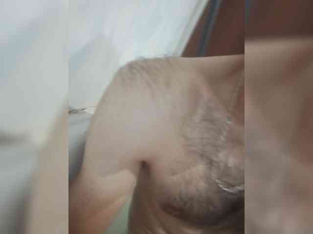 Alexsandrar30 Live Webcam on BongaCams