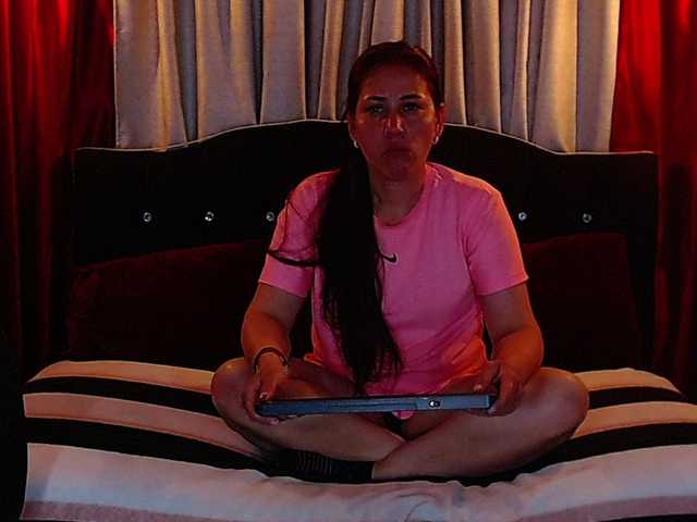 kathekitten live cam on BongaCams