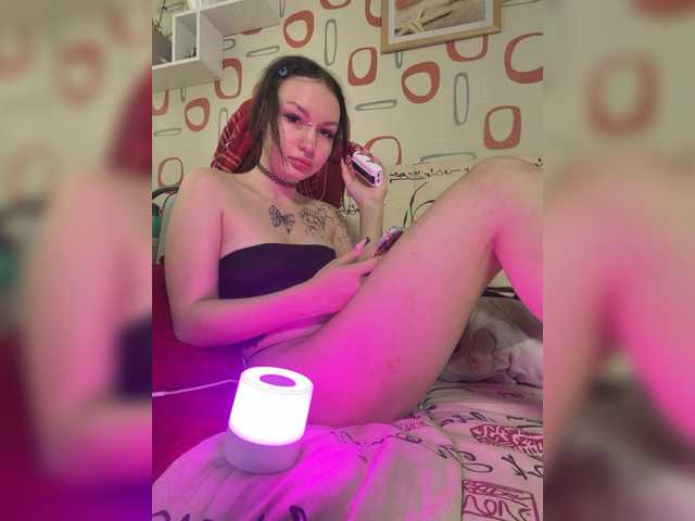 Kisa5678 live cam on BongaCams