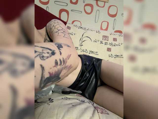 Kisa5678 live cam on BongaCams