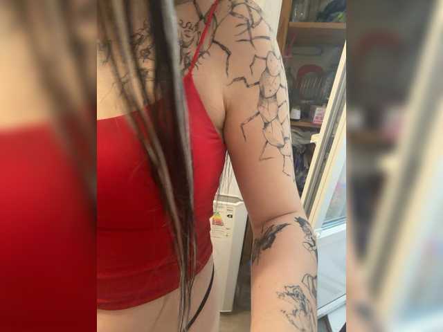 Kisa5678 live cam on BongaCams