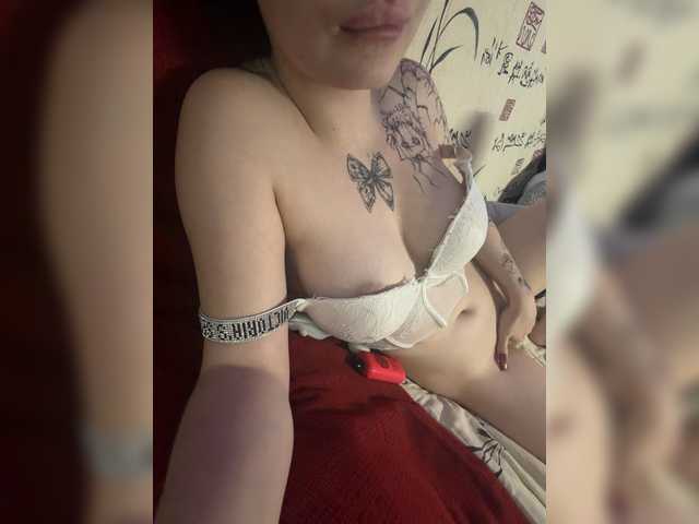 Kisa5678 live webcam show