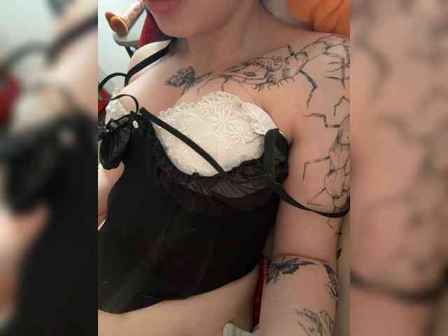 Kisa5678 webcam