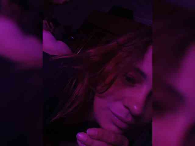 DanyaVika webcam
