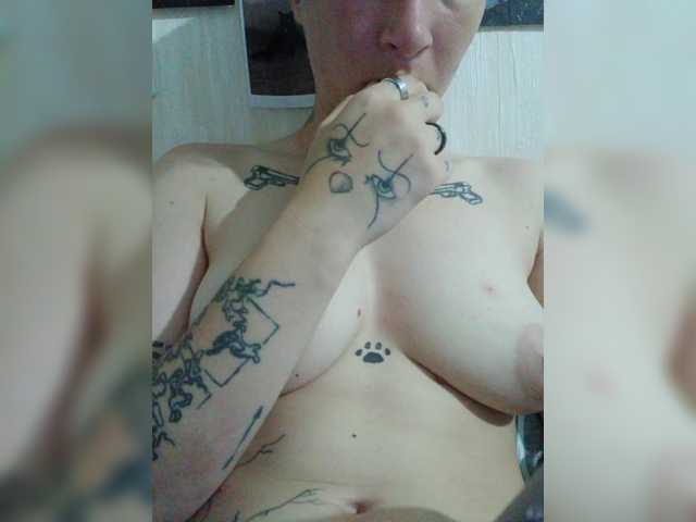 DENISA6 live webcam show