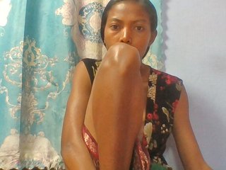 Layah7 Porn Show