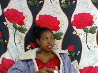 Layah7