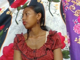 Layah7