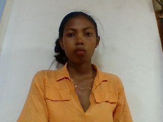 Layah7's Live Webcam