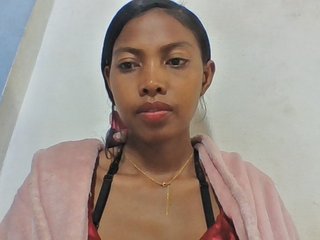 Layah7