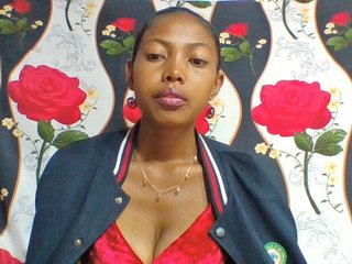 Layah7 Porn Show