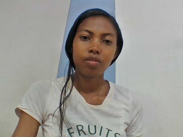 Layah7 live cam on BongaCams
