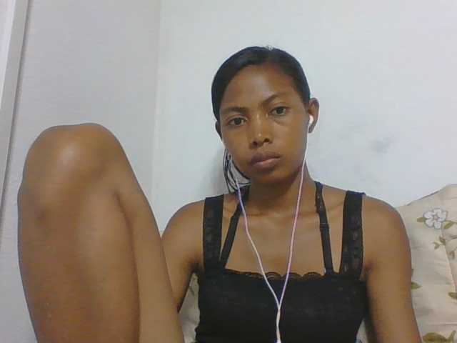 Layah7 live cam on BongaCams