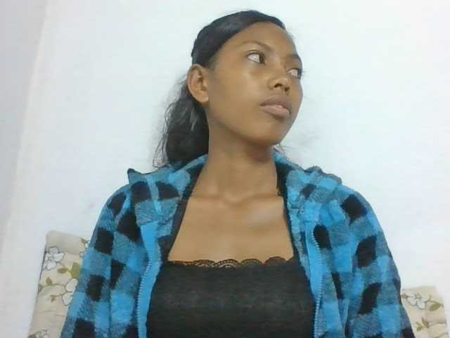 Layah7