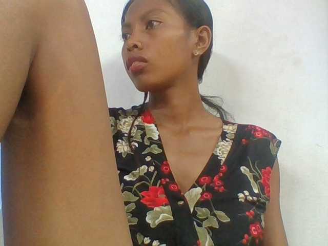 Layah7 live cam on BongaCams