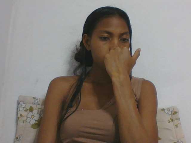 Layah7 live cam on BongaCams