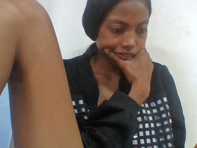 Layah7 live cam on BongaCams
