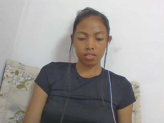 Layah7 live cam on BongaCams