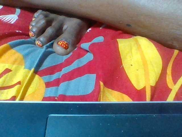 Layah7 live cam on BongaCams