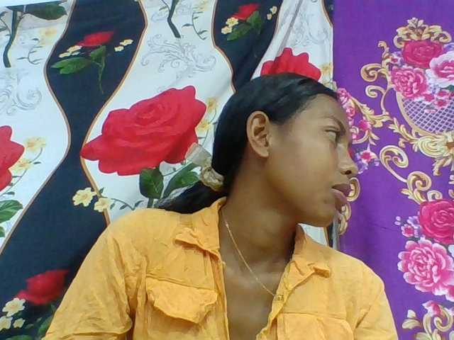 Layah7