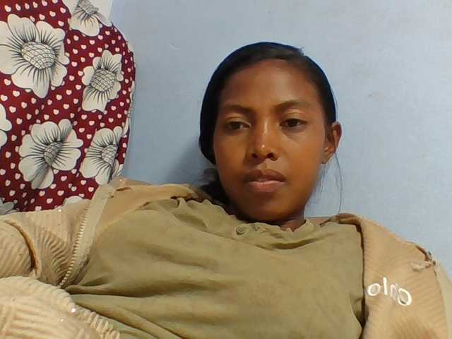 Layah7
