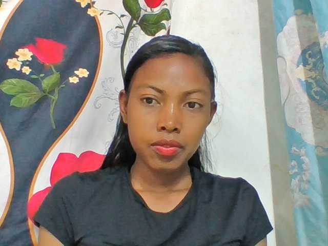 Layah7 live cam on BongaCams