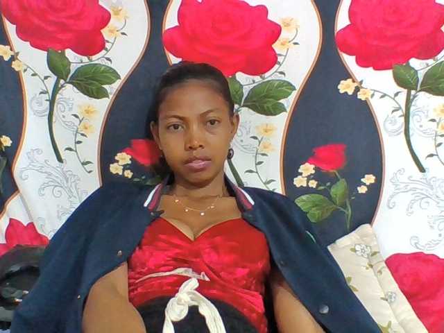 Layah7