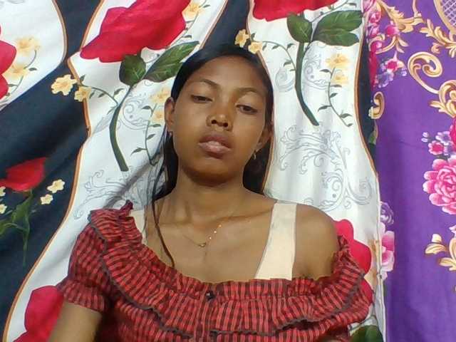 Layah7 live cam on BongaCams