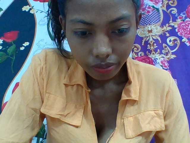 Layah7 live cam on BongaCams