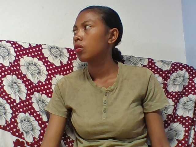 Layah7